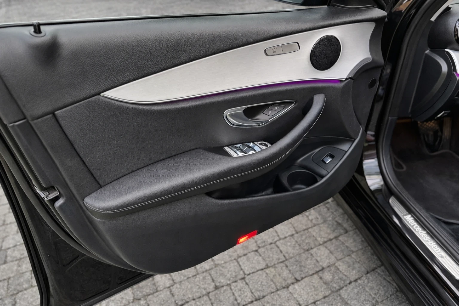 Mercedes-Benz E 220 ������������* ������* 4matic* AMG* ���������*  | Mobile.bg � ����������� 13