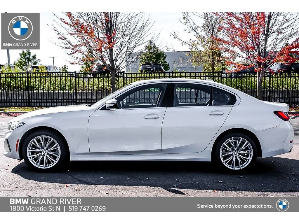BMW 330 xDrive * АвтоКредит* (ЦЕНА ДО БГ) - изображение 7