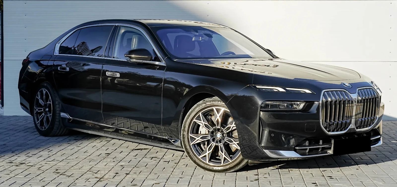 BMW 750 e xDrive | Mobile.bg   1