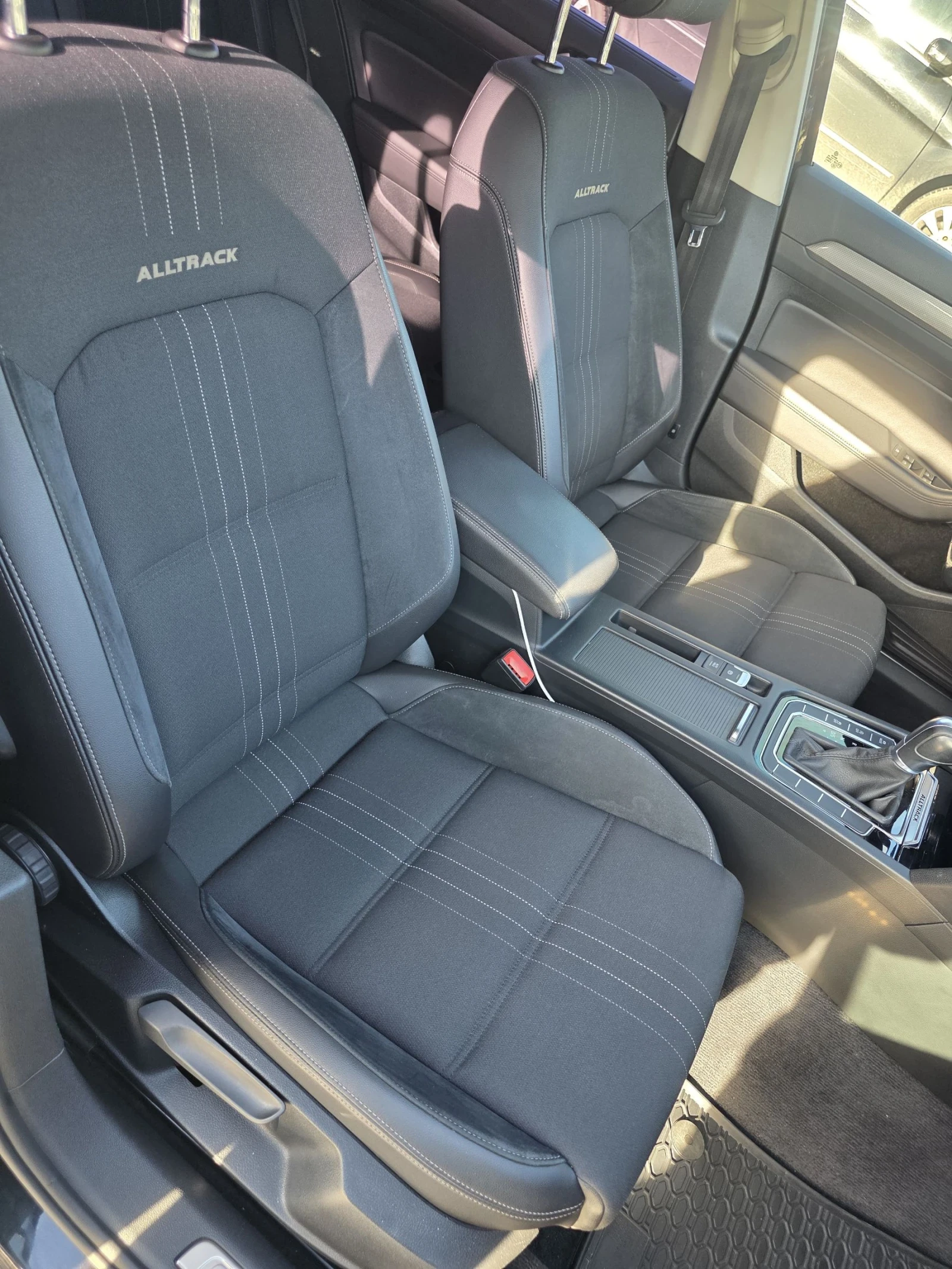 VW Alltrack 2.0 TDI 190 DSG  - изображение 7