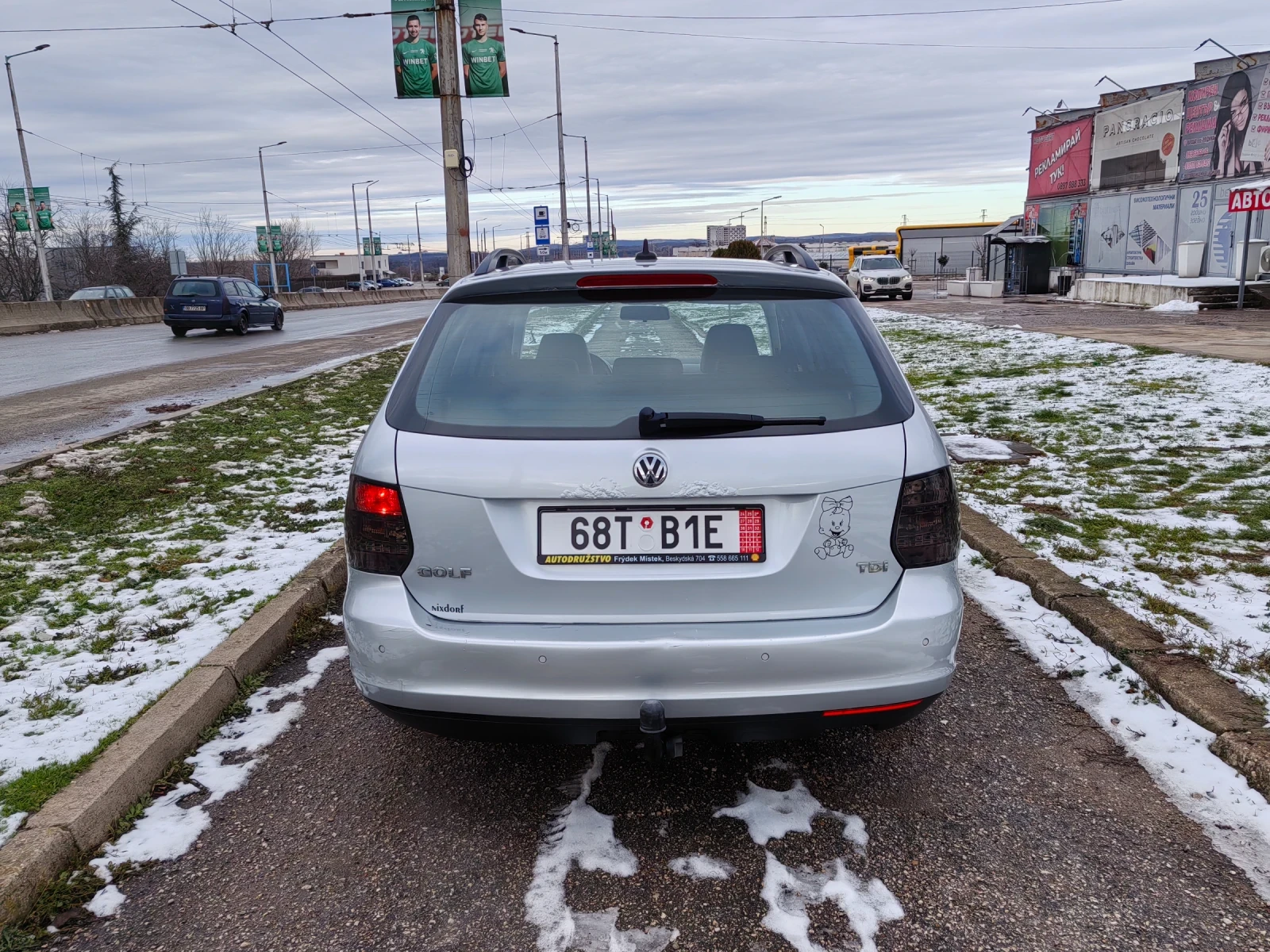 VW Golf 1.9tdi 105ps koja Navi - изображение 7