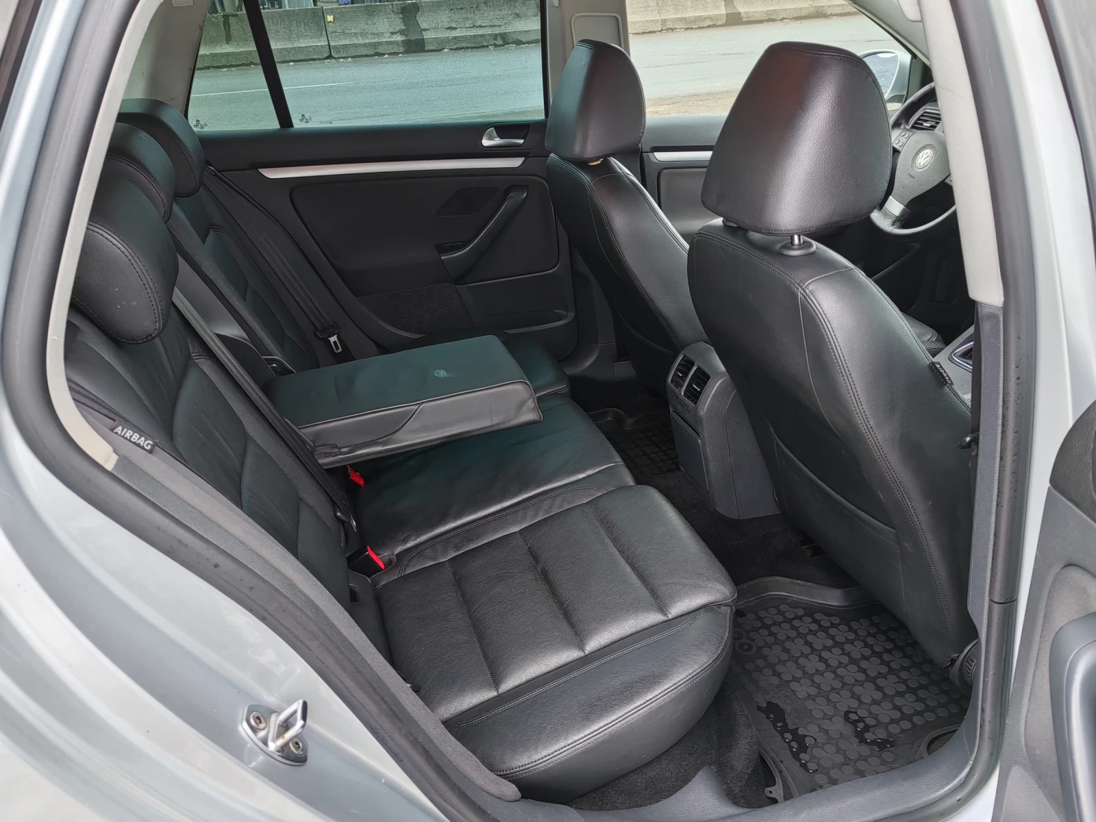 VW Golf 1.9tdi 105ps koja Navi | Mobile.bg � ����������� 13