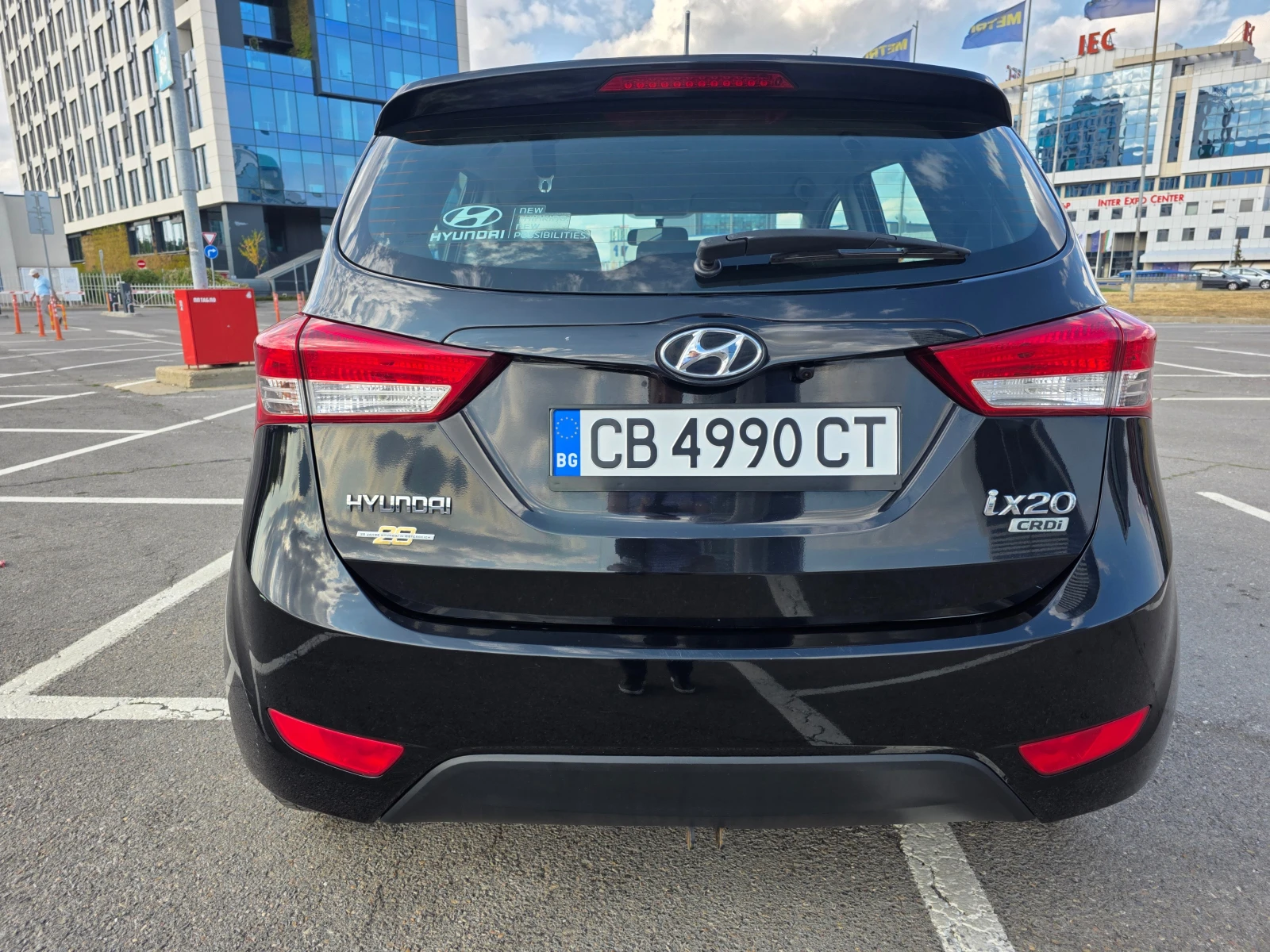 Hyundai Ix20, снимка 5 - Автомобили и джипове - 53848414