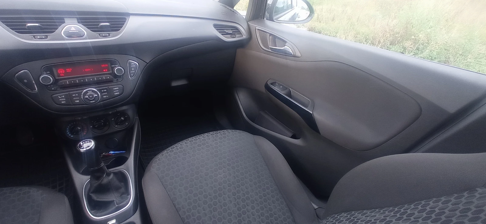 Opel Corsa Е.1.4/90кс Без Турбо* , снимка 13 - Автомобили и джипове - 53923757