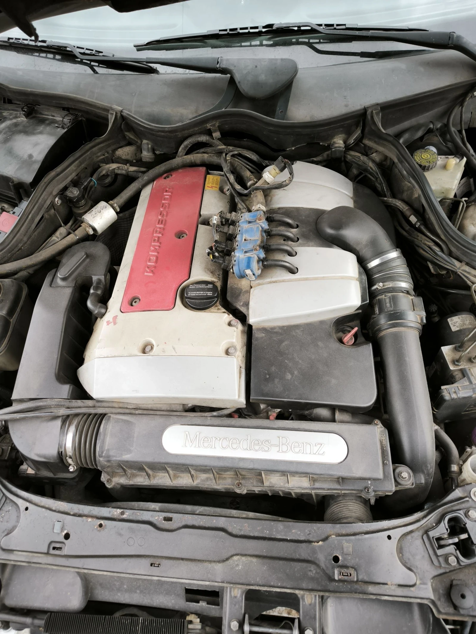 Mercedes-Benz C 200 2.0 Компресор Газ, снимка 7 - Автомобили и джипове - 53963223