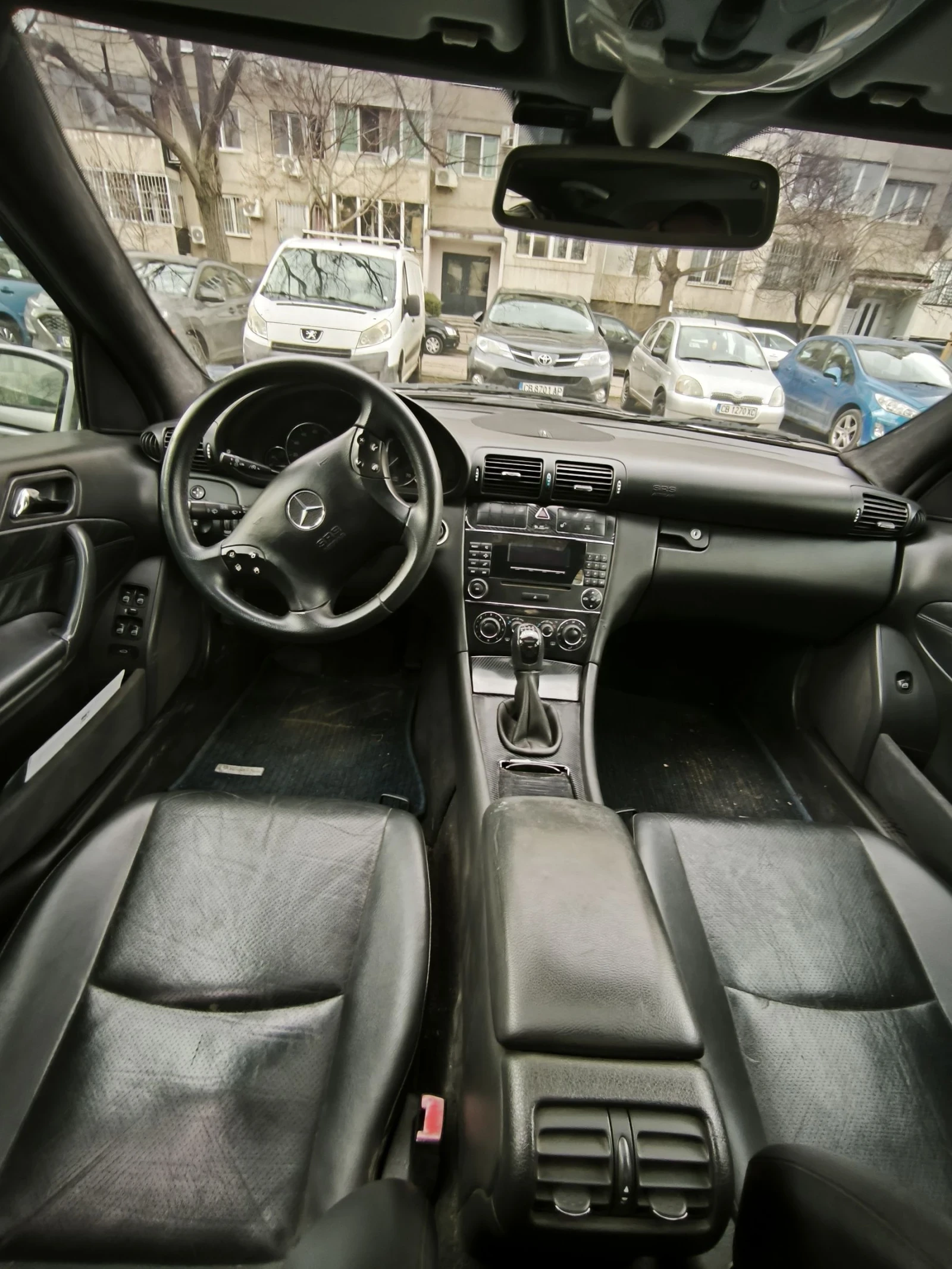 Mercedes-Benz C 200 2.0 Компресор Газ, снимка 6 - Автомобили и джипове - 53963223