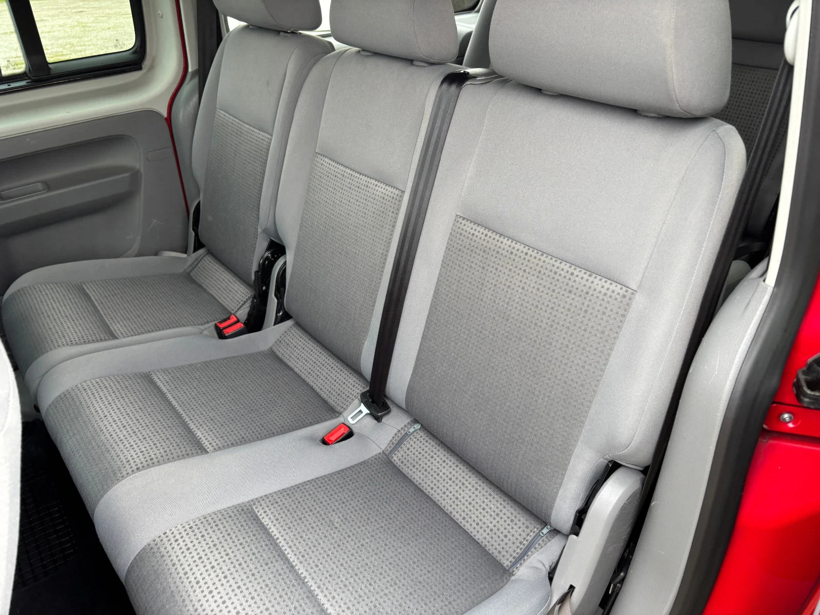 VW Caddy 2009+ 1.6 СТ.МОТОР+ 102кс+ 7МЕСТА* MAXI, снимка 11 - Автомобили и джипове - 54044387