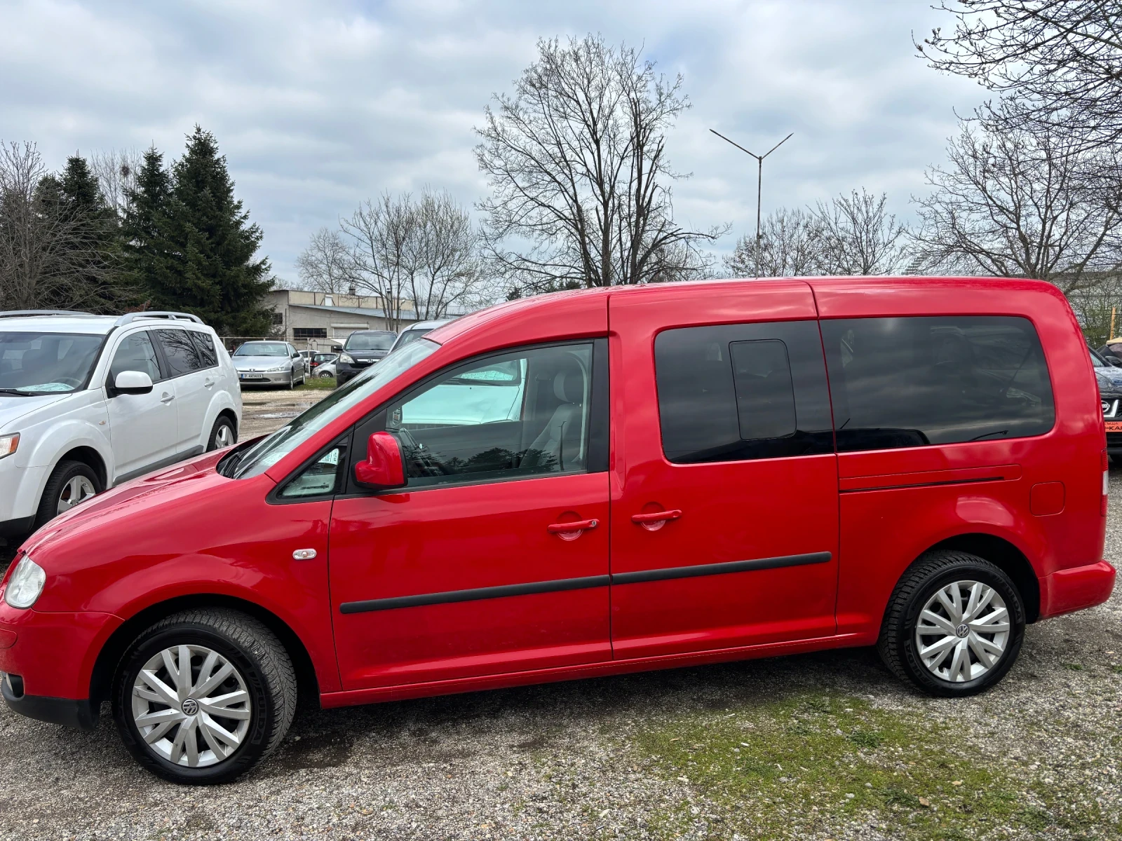 VW Caddy 2009+ 1.6 СТ.МОТОР+ 102кс+ 7МЕСТА* MAXI, снимка 7 - Автомобили и джипове - 54044387