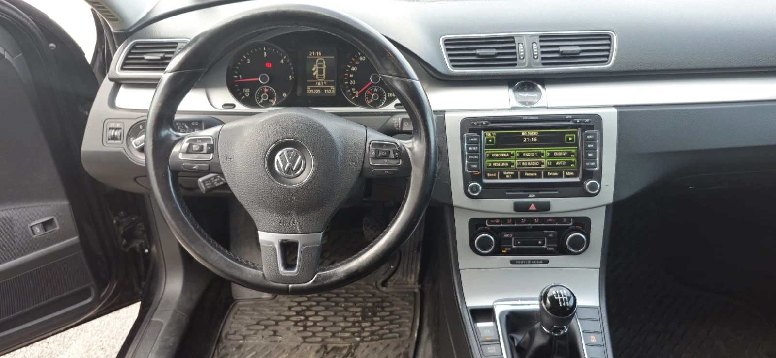 VW Passat, снимка 9 - Автомобили и джипове - 54291892