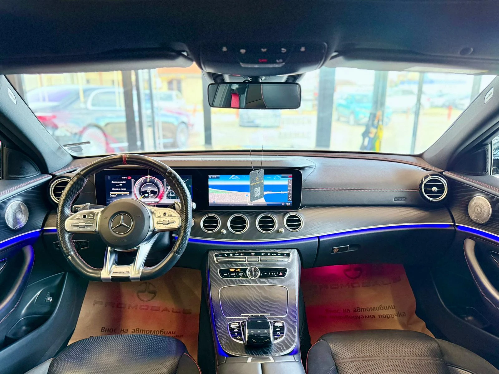 Mercedes-Benz E 53 AMG Burmester* Подгрев* Обдух* Pano* Лизинг, снимка 9 - Автомобили и джипове - 54346098