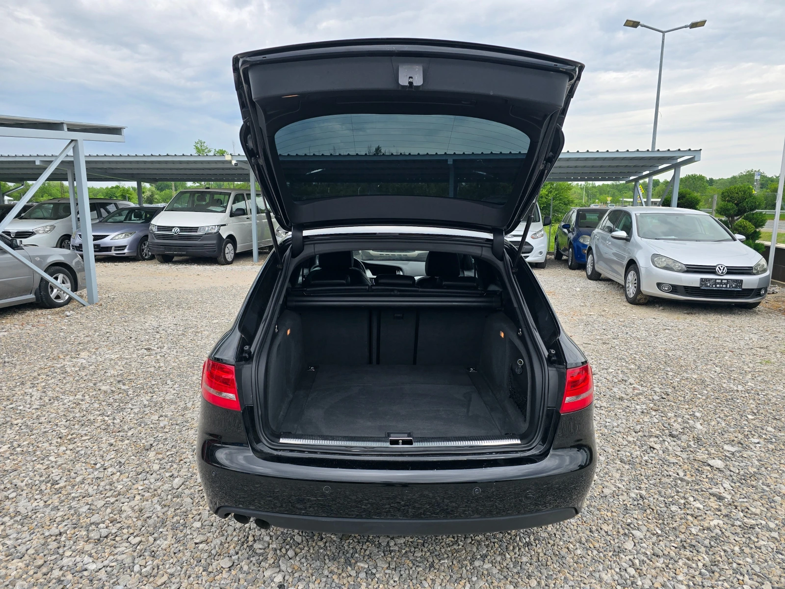 Audi A4 2.0TDI Sline 143кс , снимка 15 - Автомобили и джипове - 54562284