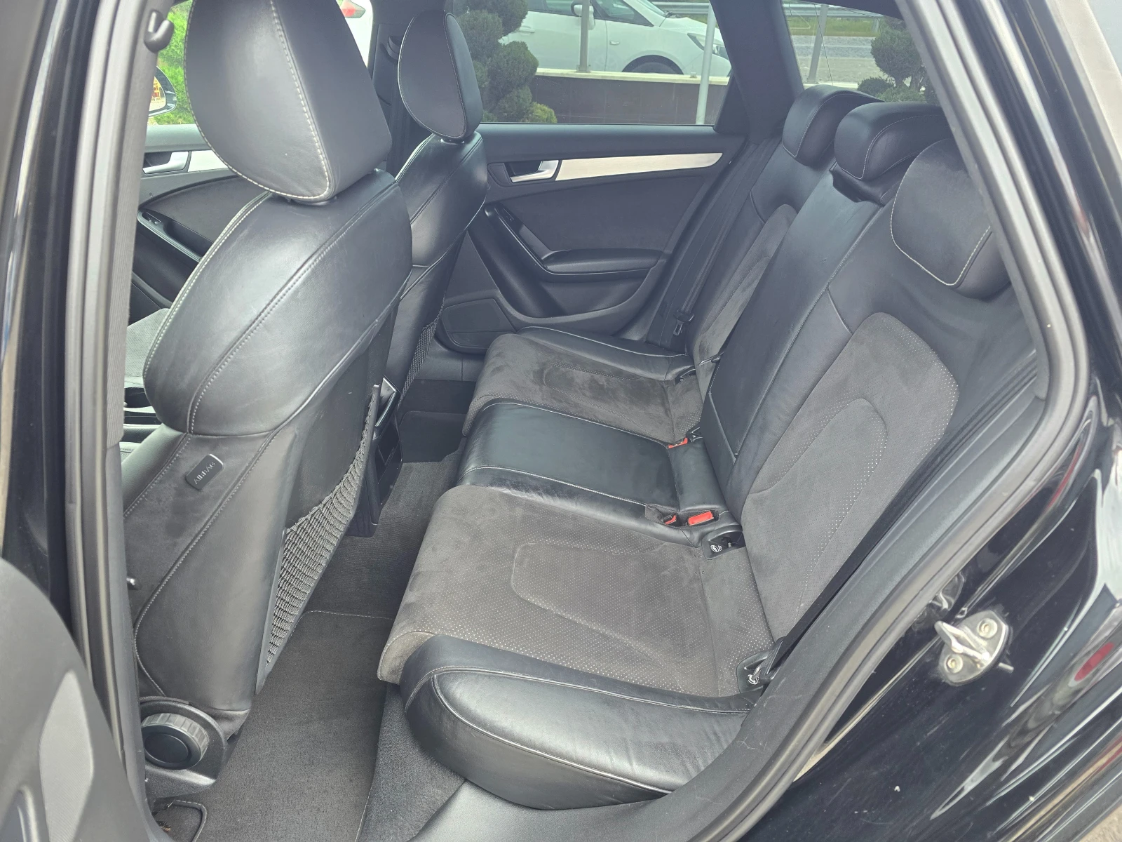 Audi A4 2.0TDI Sline 143кс , снимка 14 - Автомобили и джипове - 54562284