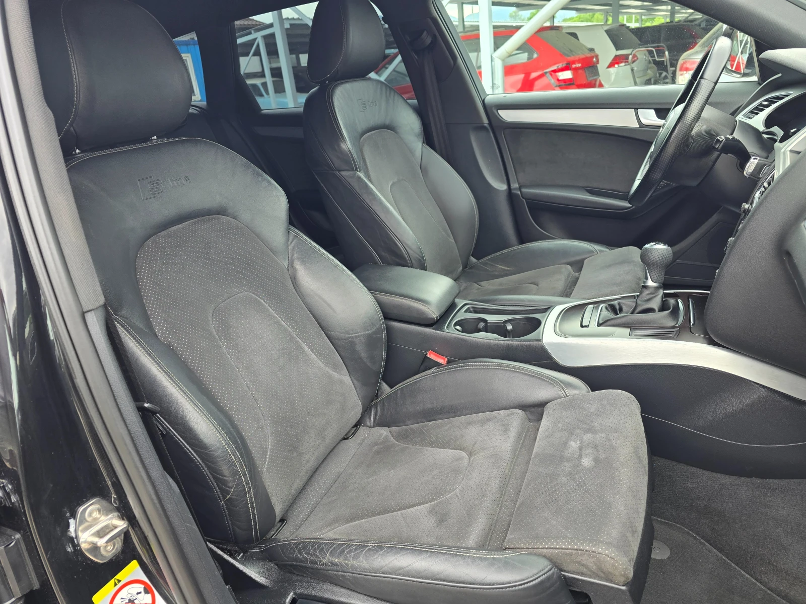 Audi A4 2.0TDI Sline 143кс , снимка 10 - Автомобили и джипове - 54562284