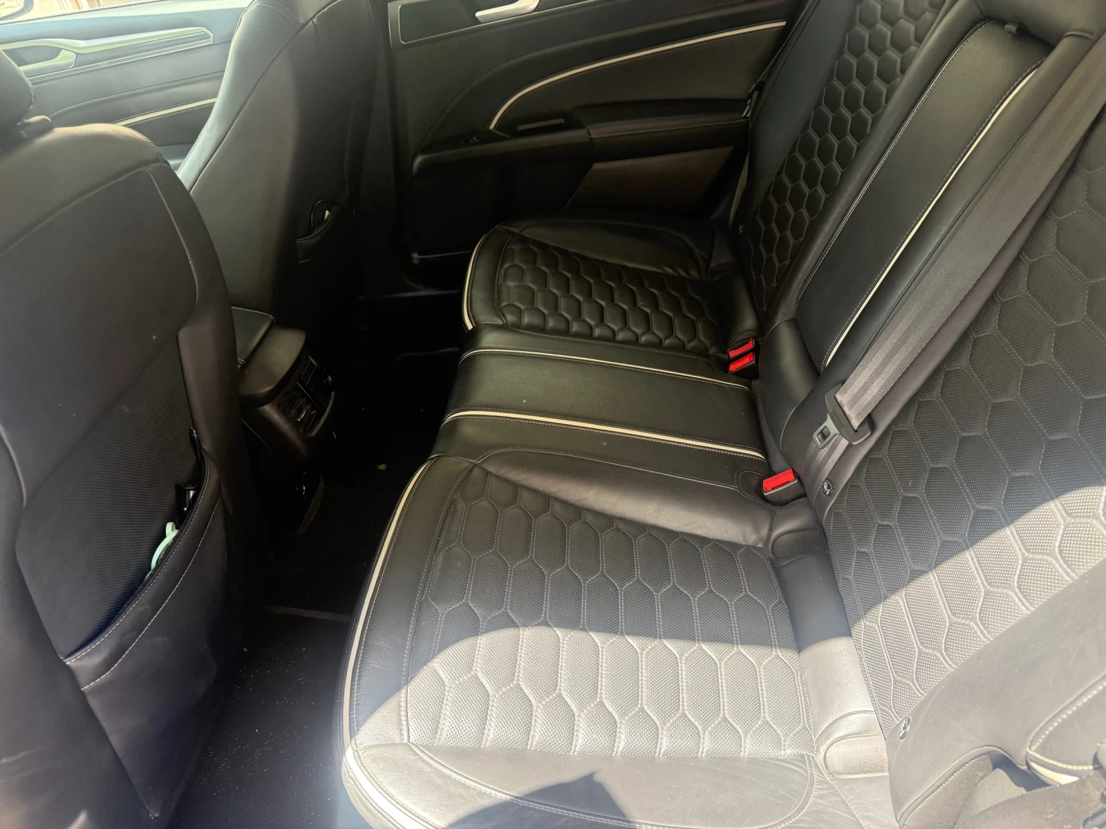 Ford Mondeo Vignale, снимка 10 - Автомобили и джипове - 54900683