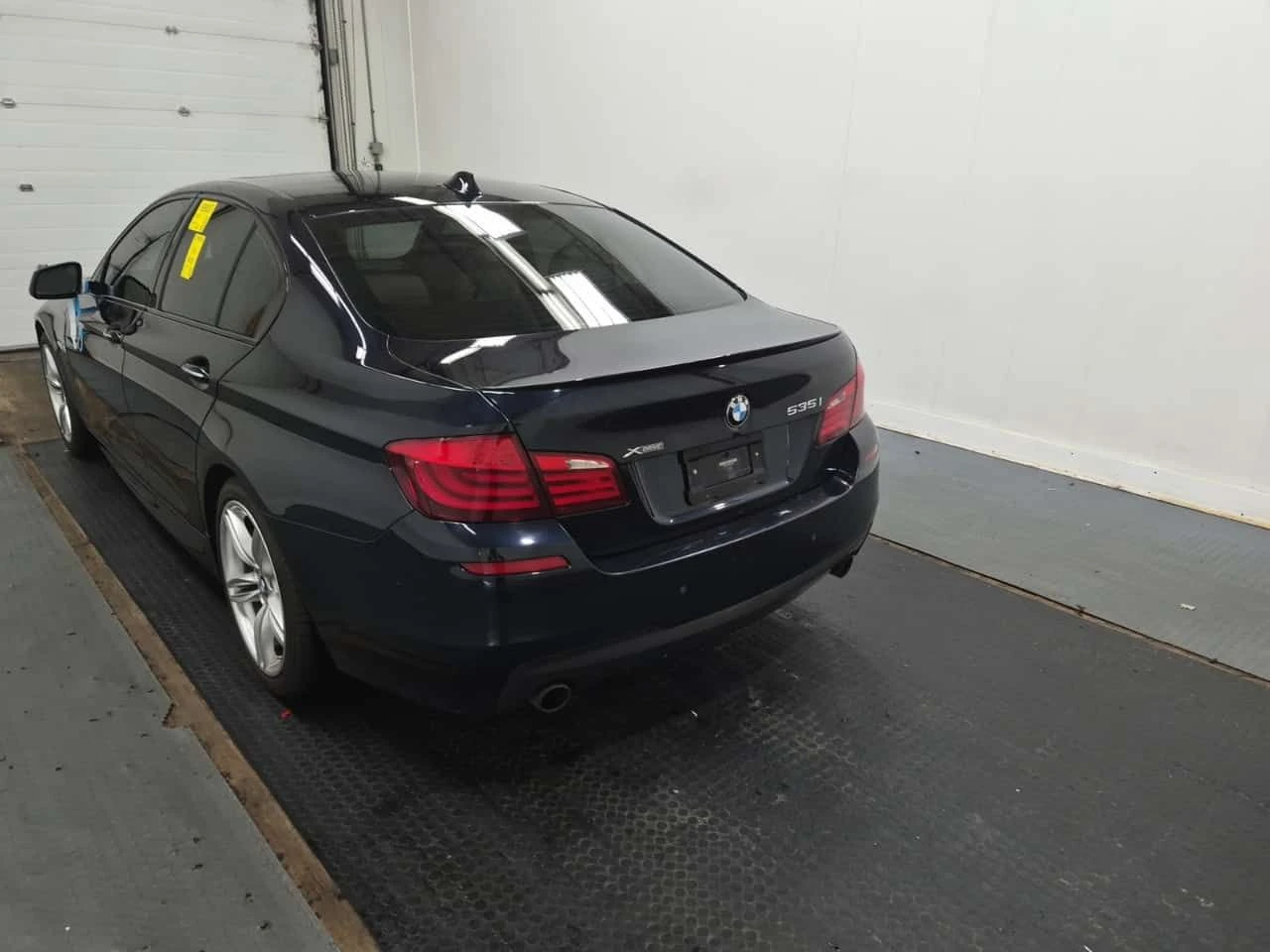 BMW 535 М ПАКЕТ/535I XDRIVE/CARFAX/ЛЕНТИ/2 КЛЮЧА/ПОДГРЕВ/, снимка 4 - Автомобили и джипове - 55270305