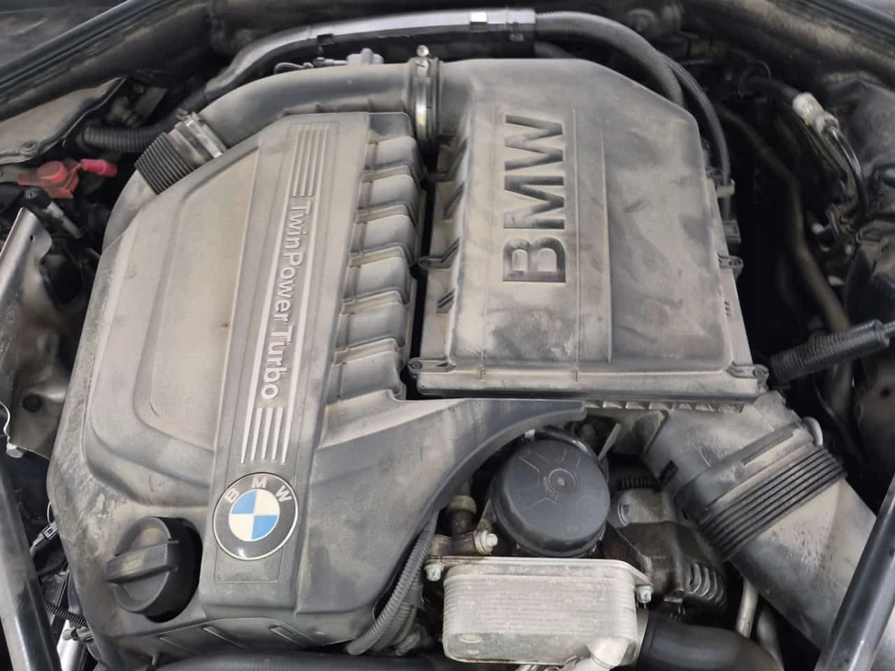 BMW 535 М ПАКЕТ/535I XDRIVE/CARFAX/ЛЕНТИ/2 КЛЮЧА/ПОДГРЕВ/, снимка 16 - Автомобили и джипове - 55270305
