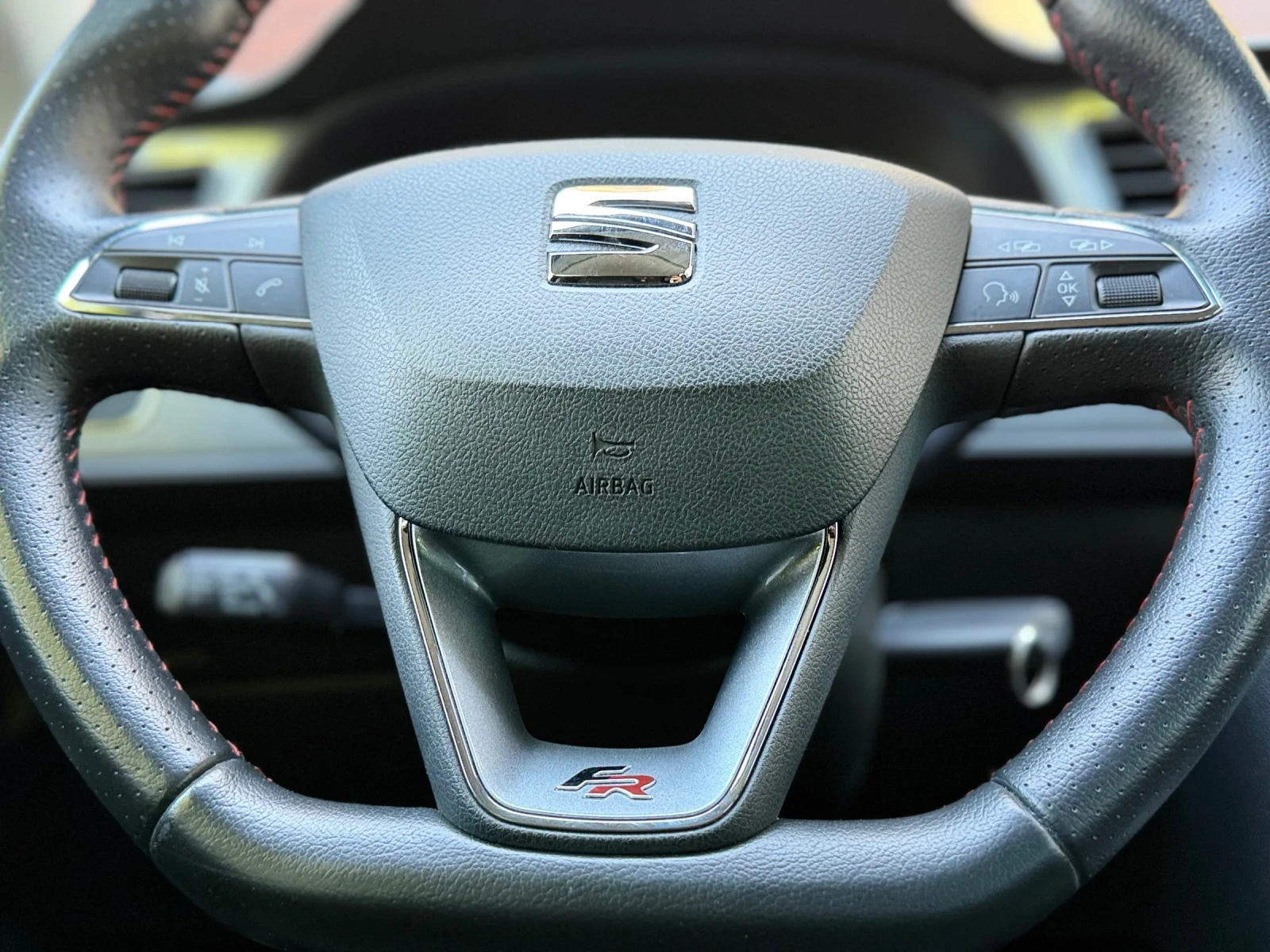 Seat Leon FR 1.4-TSI-ACT  150ps, снимка 12 - Автомобили и джипове - 55692607