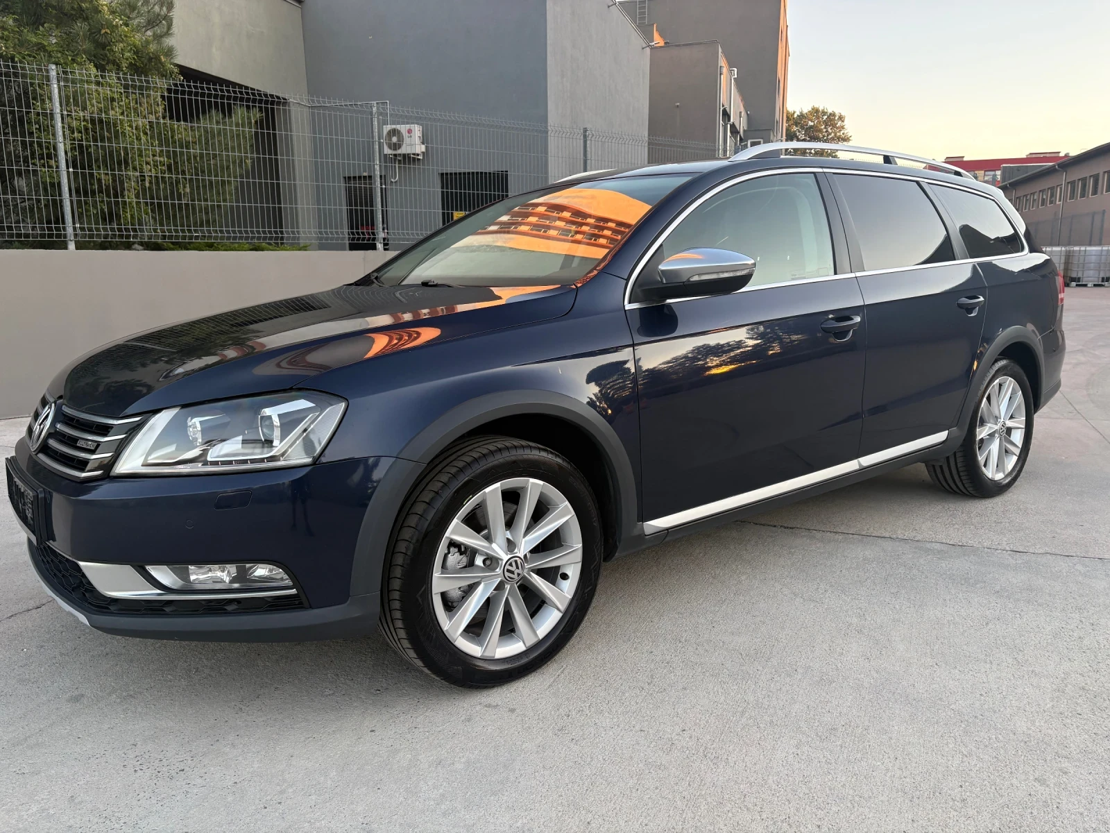 VW Alltrack 4Motion, снимка 2 - Автомобили и джипове - 55987365