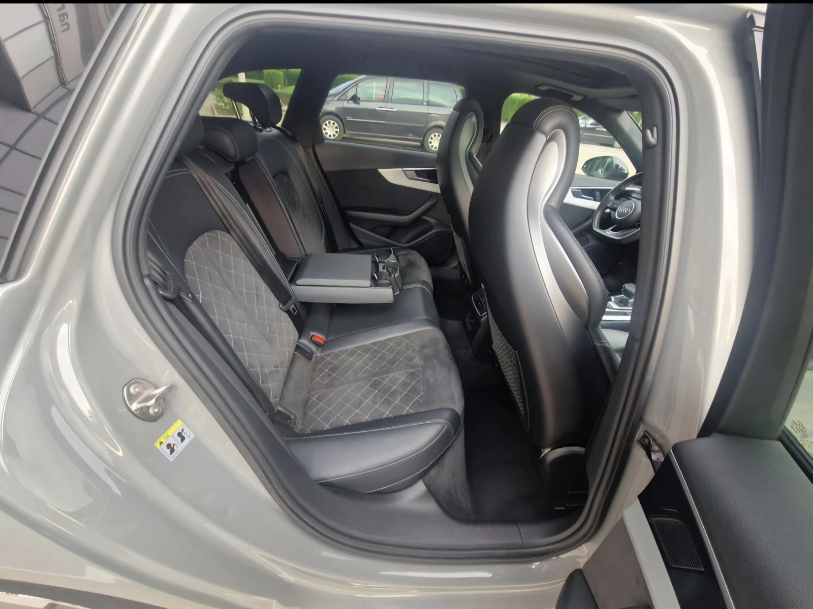 Audi A4 2.0 Quattro Nardo grey Matrix, снимка 7 - Автомобили и джипове - 56414737