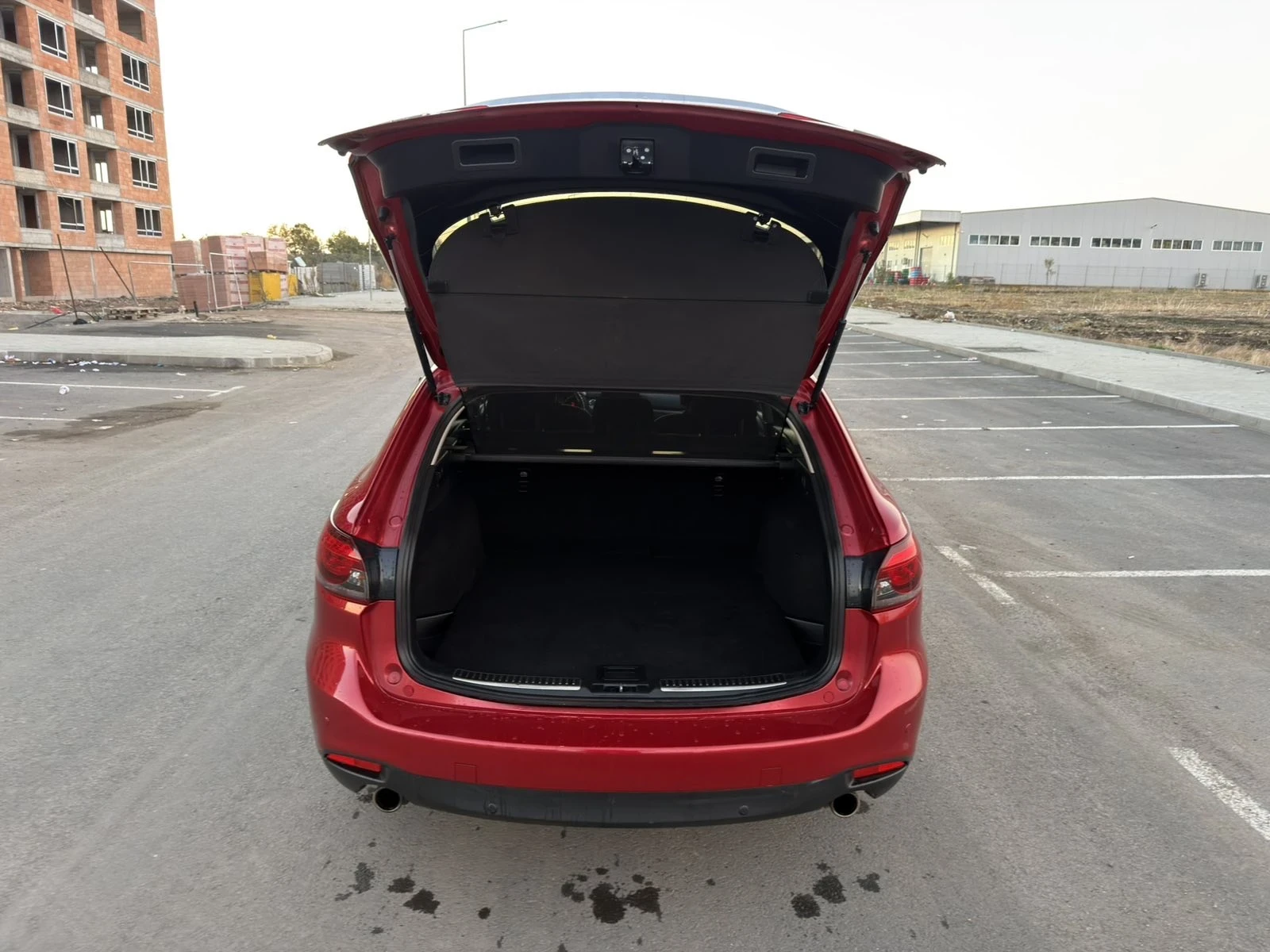 Mazda 6 2.0i Swiss, снимка 8 - Автомобили и джипове - 56638541