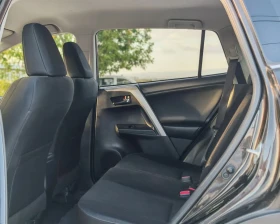 Toyota Rav4 2.0 ДИЗЕЛ 124 К.С. 4Х4! LOUNGE! КАТО НОВА!!!, снимка 12