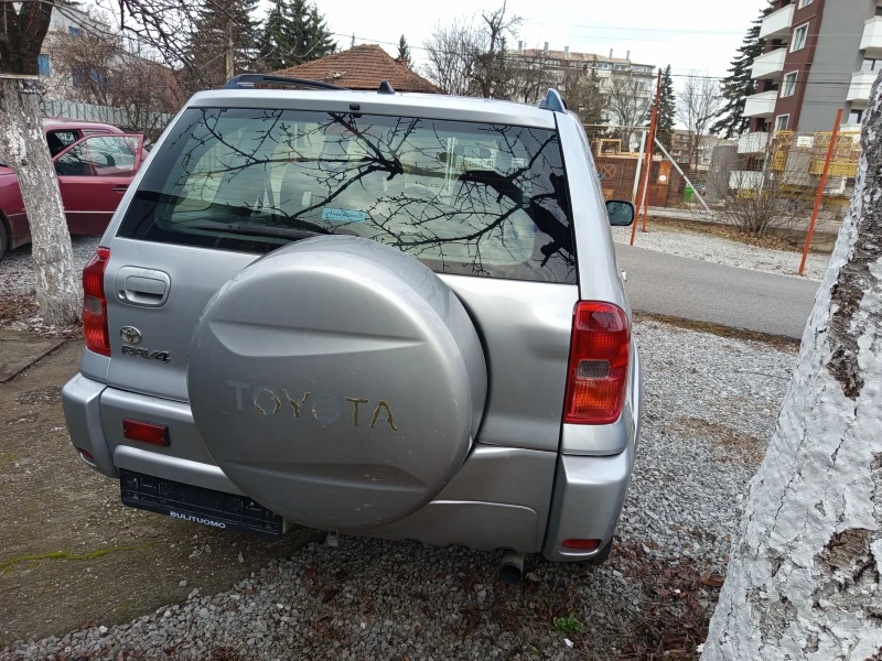 Toyota Rav4 2.0D4D, снимка 6 - Автомобили и джипове - 48431549