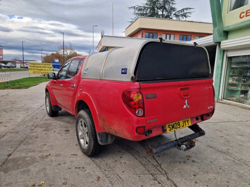 Mitsubishi L200 2.5 136 к.с.десен волан, снимка 5 - Автомобили и джипове - 52405086