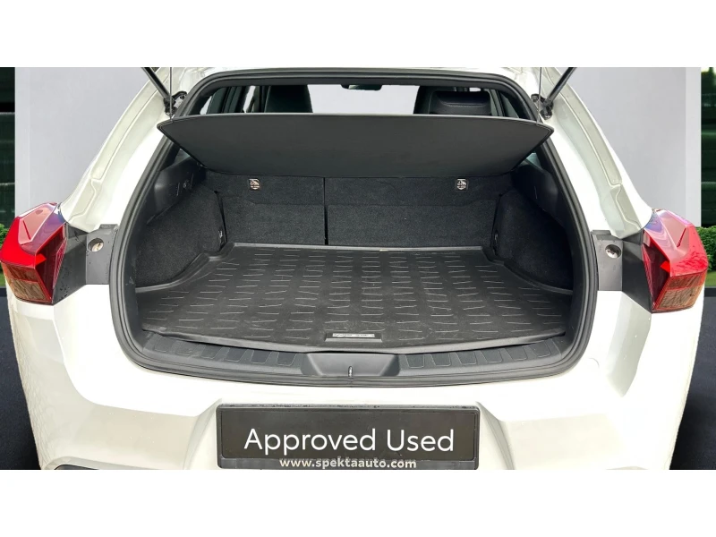 Lexus UX 250h Месечна вноска от 565 лв., снимка 10 - Автомобили и джипове - 52875798