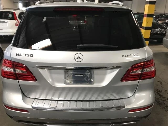 Mercedes-Benz ML 350 Монитори* Камера* Дизел* 1ви собственик* , снимка 12 - Автомобили и джипове - 48708175