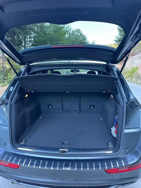 Audi Q5, снимка 13 - Автомобили и джипове - 53100759