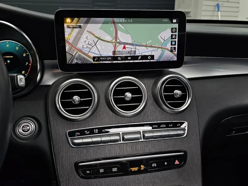 Mercedes-Benz GLC 300 4Matic Premium Coupe, снимка 14 - Автомобили и джипове - 55311478