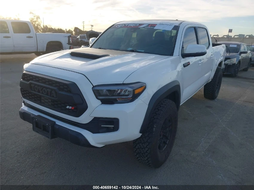 Toyota Tacoma - [1] 