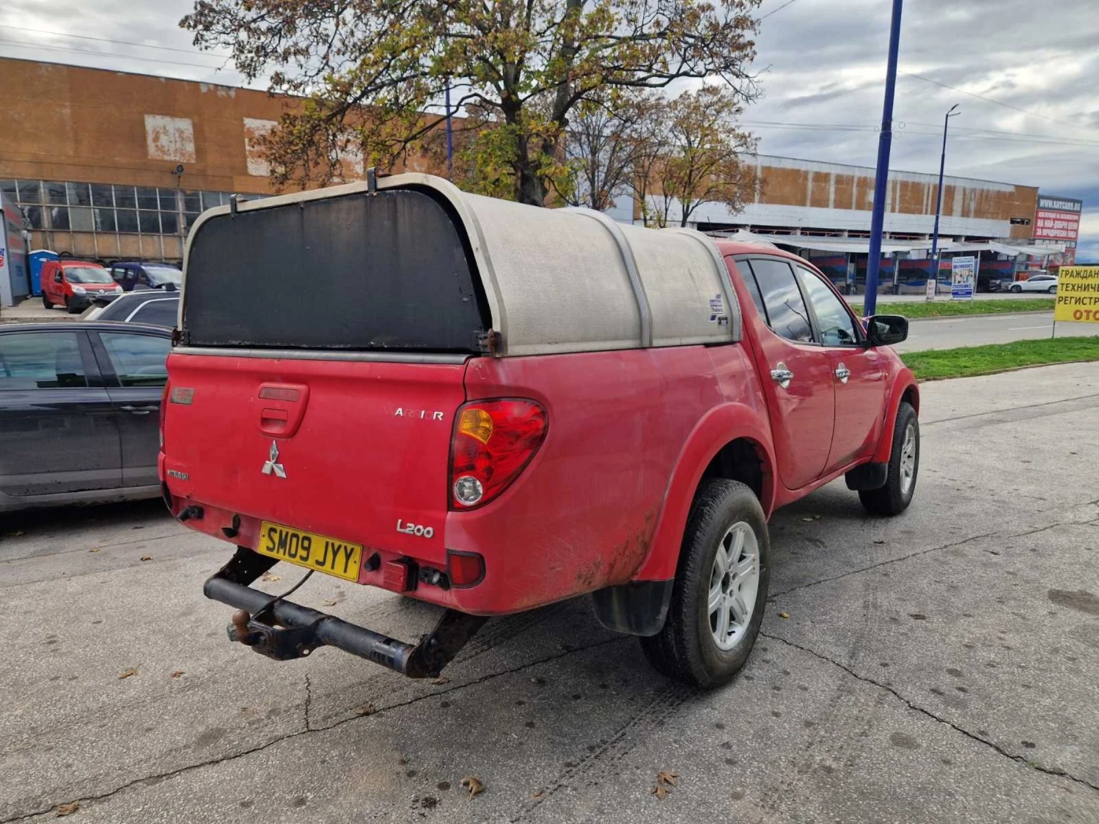 Mitsubishi L200 2.5 136 к.с.десен волан - изображение 3