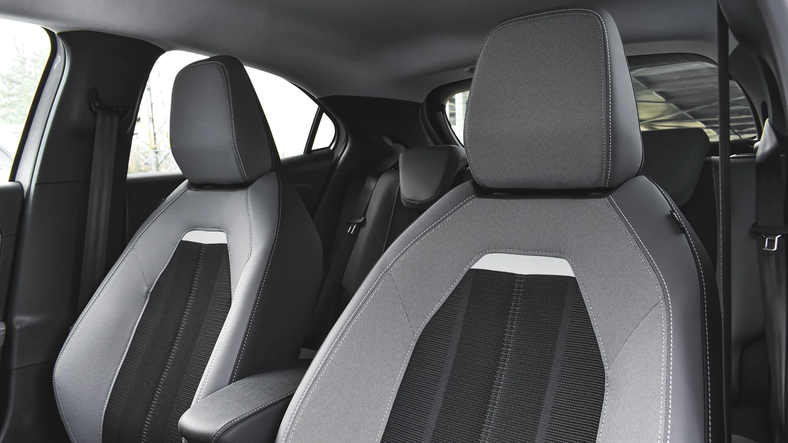 Opel Mokka e-Elegance 50 kWh - изображение 10