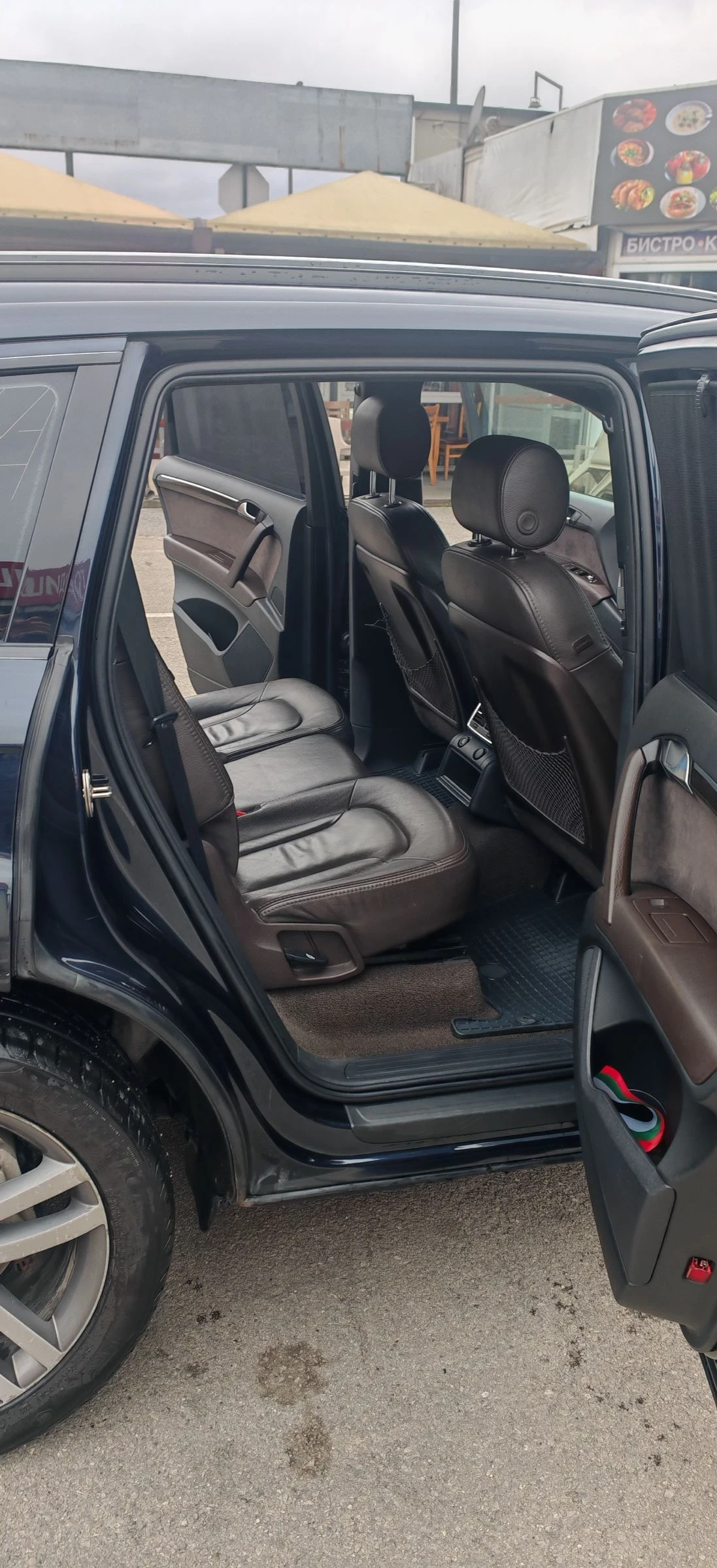 Audi Q7 3TDI, facelift, 7 местен , снимка 9 - Автомобили и джипове - 54020120