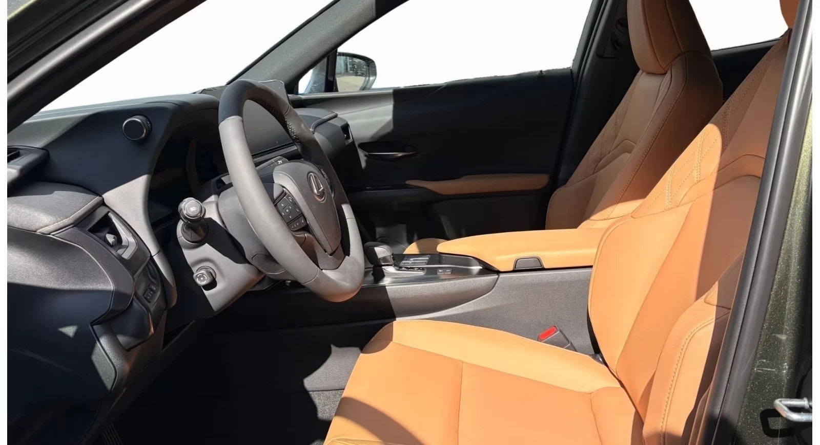 Lexus UX 300h F-SPORT/199HP/CAM/LED/NAVI/CPLAY/KLESS/178q | Mobile.bg � ����������� 9