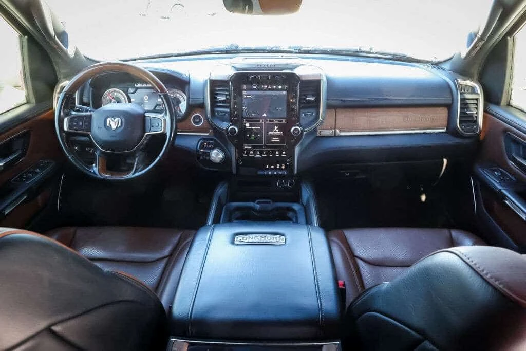Dodge RAM 1500 * Longhorn * CARFAX * БЕЗ ПЪРВОНАЧАЛНА ВНОСКА, снимка 13 - Автомобили и джипове - 54619387