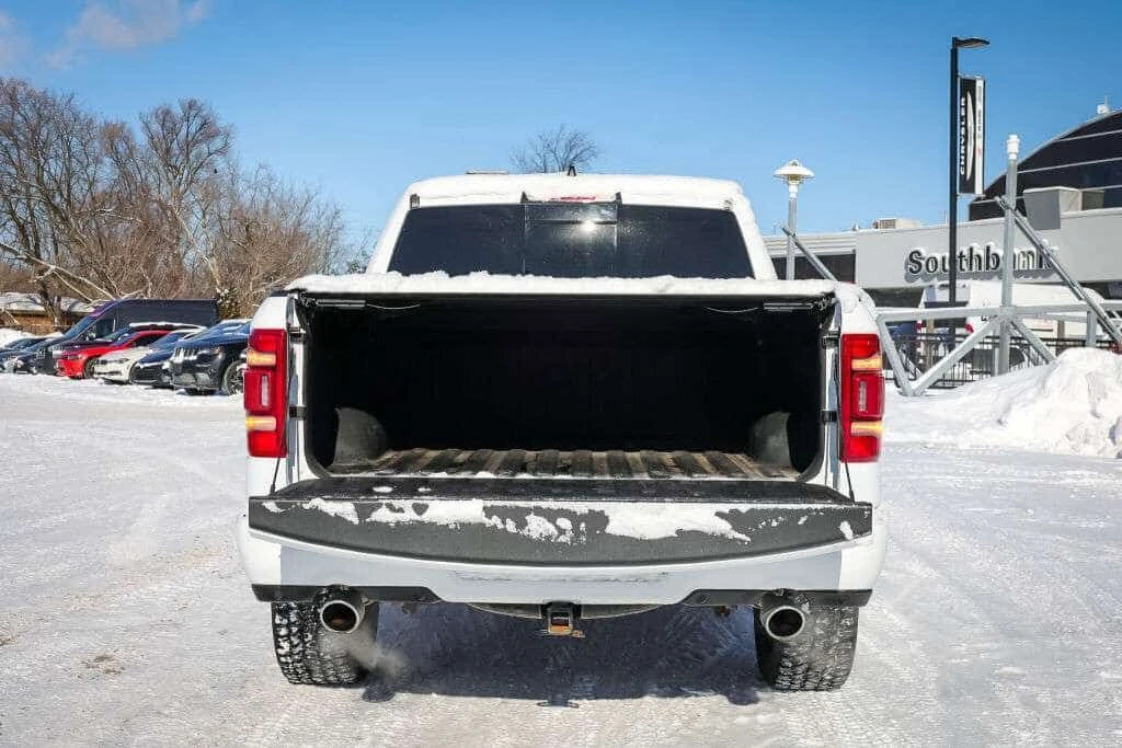 Dodge RAM 1500 * Longhorn * CARFAX * БЕЗ ПЪРВОНАЧАЛНА ВНОСКА, снимка 10 - Автомобили и джипове - 54619387