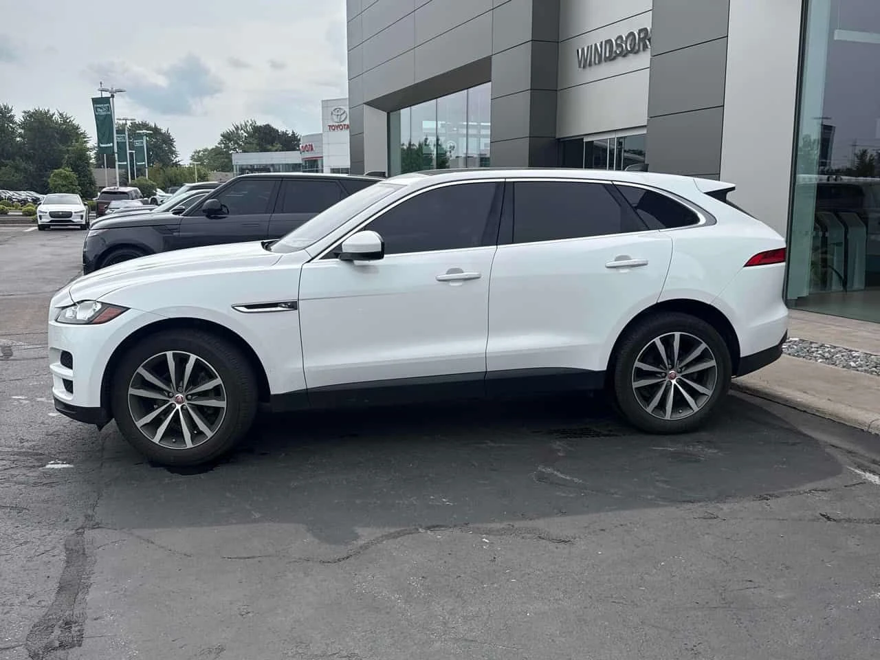 Jaguar F-PACE * Prestige * CARFAX * ���� �� �� | Mobile.bg � ����������� 3
