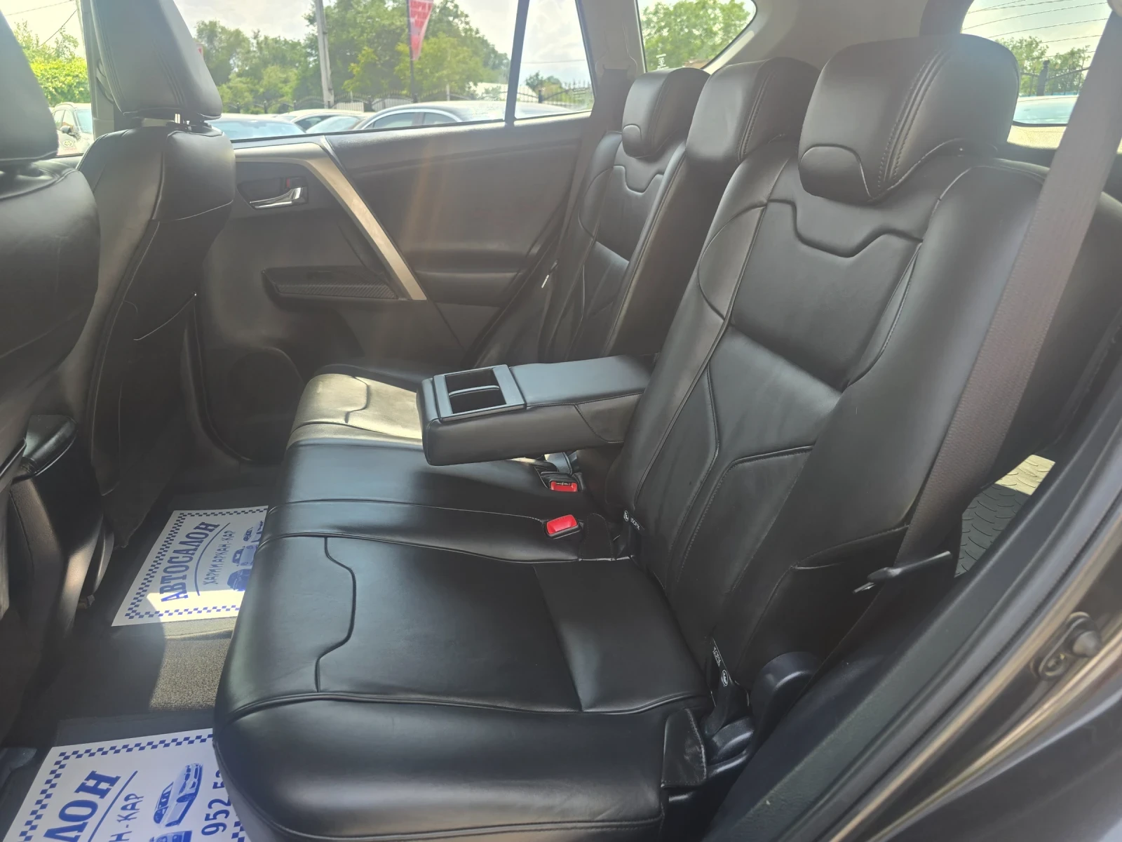 Toyota Rav4 2, 2D-150K.C-4X4-AВТОМАТИК-НАВИГАЦИЯ, снимка 12 - Автомобили и джипове - 55589238