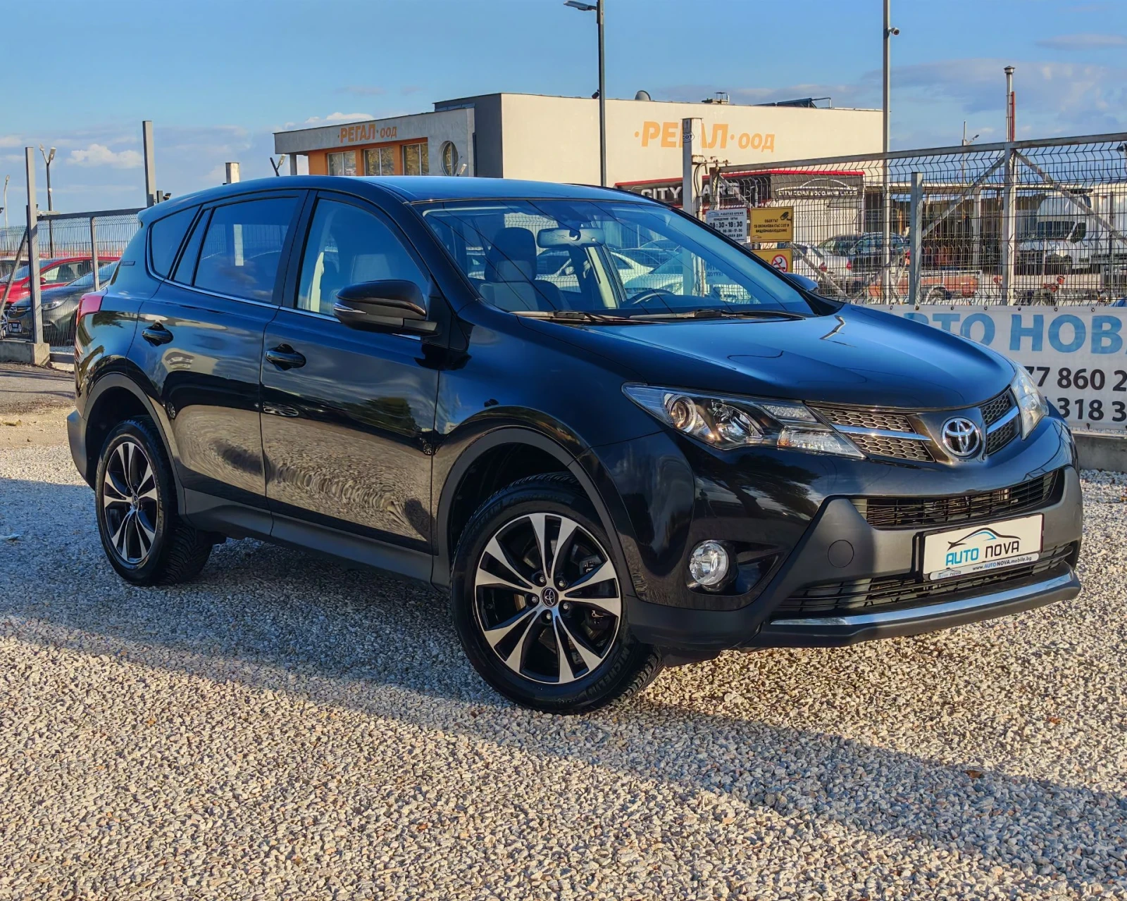Toyota Rav4 2.0 ДИЗЕЛ 124 К.С. 4Х4! LOUNGE! КАТО НОВА!!!, снимка 16 - Автомобили и джипове - 56318615