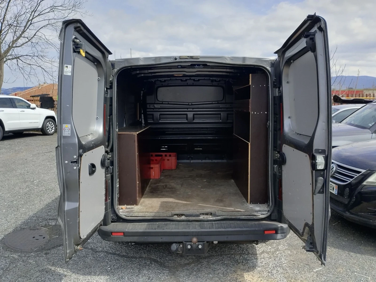 Opel Vivaro 121кс.1.6DTCI - изображение 10