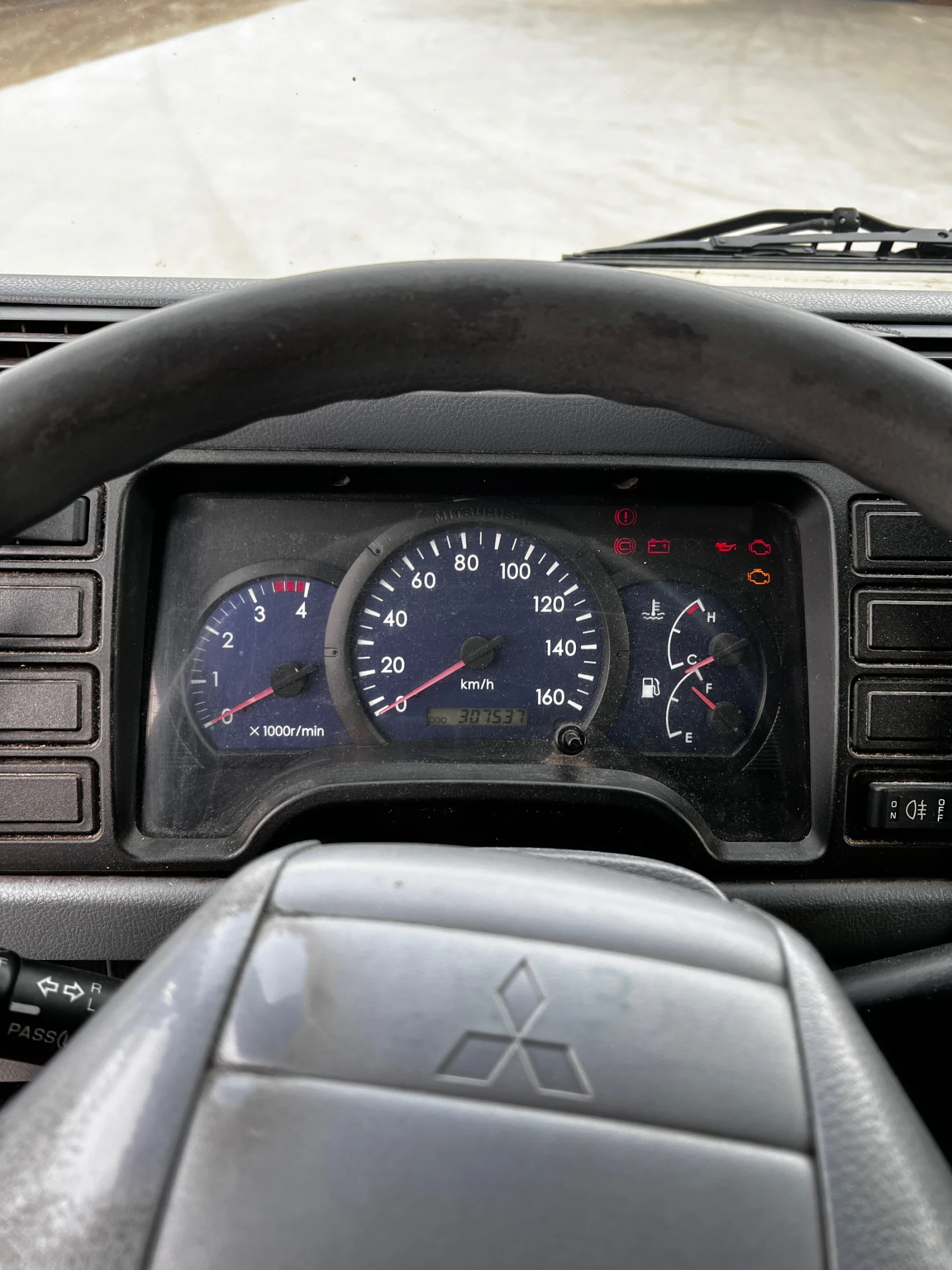 Mitsubishi Fuso, снимка 11 - Камиони - 53972119