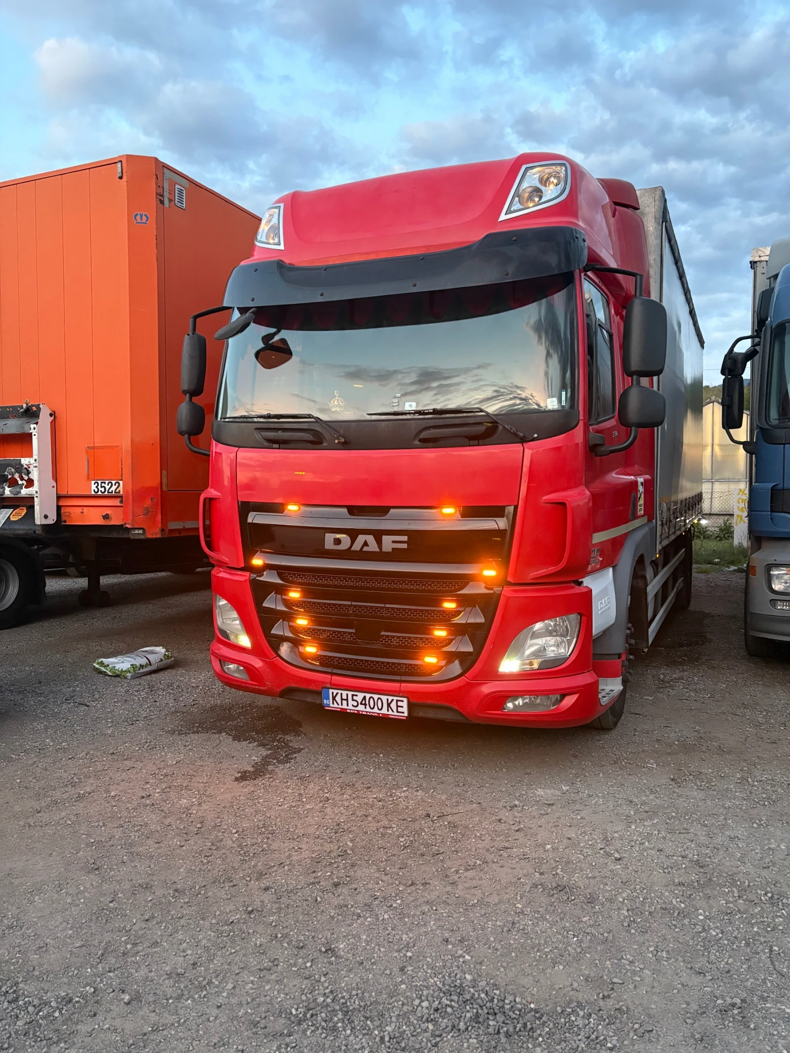 Daf CF, снимка 2 - Камиони - 54443762