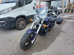     Suzuki Intruder M 800 BOULEVARD