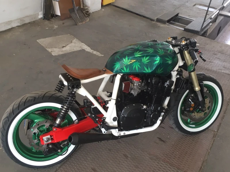 Yamaha XJR, снимка 3 - Мотоциклети и мототехника - 52219502