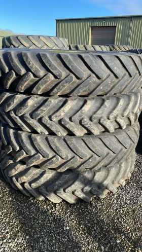   John Deere R404i   20% | Mobile.bg    16