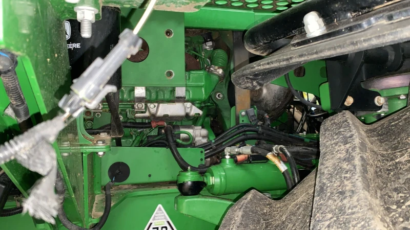 Самоходна пръскачка Друга марка John Deere R4040i лизинг с 20%, снимка 6 - Селскостопанска техника - 52626172