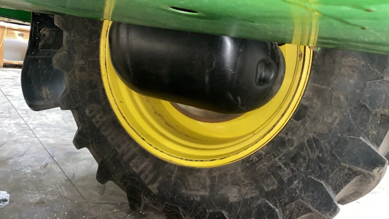 Самоходна пръскачка Друга марка John Deere R4040i лизинг с 20%, снимка 14 - Селскостопанска техника - 52626172