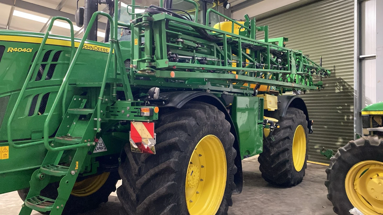   John Deere R404i   20% | Mobile.bg   1